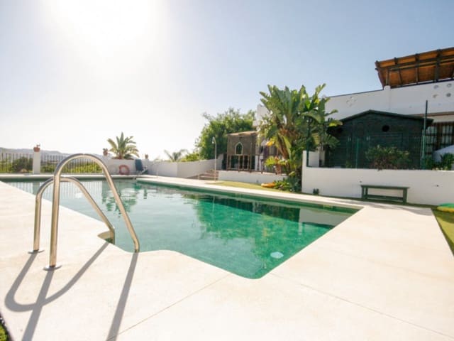 7 slaapkamer Finca/Landhuis te koop in Cerralba, Pizarra - € 1.800.000 (Ref: 8455998)