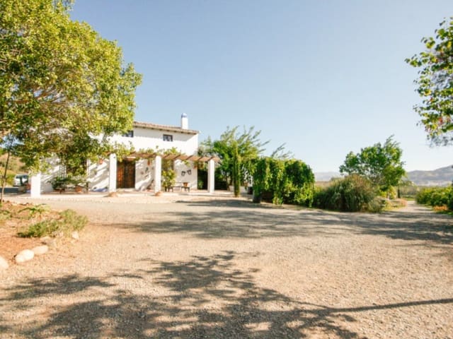 7 slaapkamer Finca/Landhuis te koop in Cerralba, Pizarra - € 1.800.000 (Ref: 8455998)