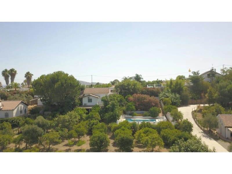 4 soverom Finca/Herregård til salgs i Alhaurin el Grande med svømmebasseng - € 435 000 (Ref: 8565427)