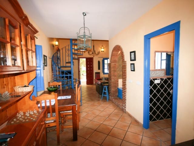 Finca/Casa Rural de 4 habitaciones en Alhaurín el Grande en venta con piscina - 435.000 € (Ref: 8565427)