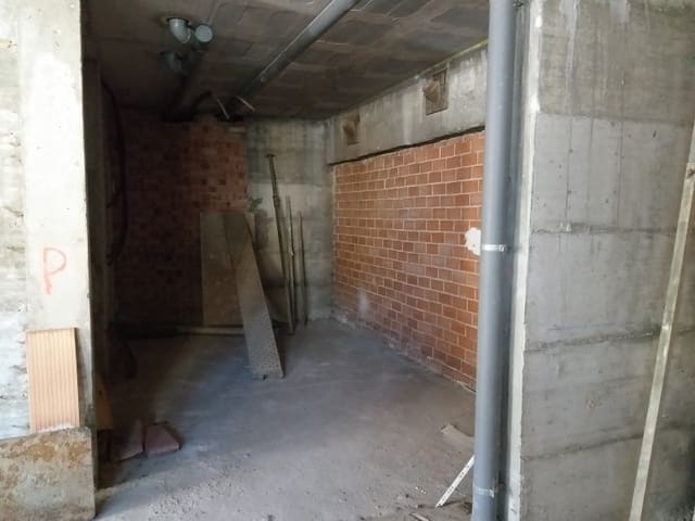 Local Comercial en Coín en alquiler - 450 € (Ref: 8654960)