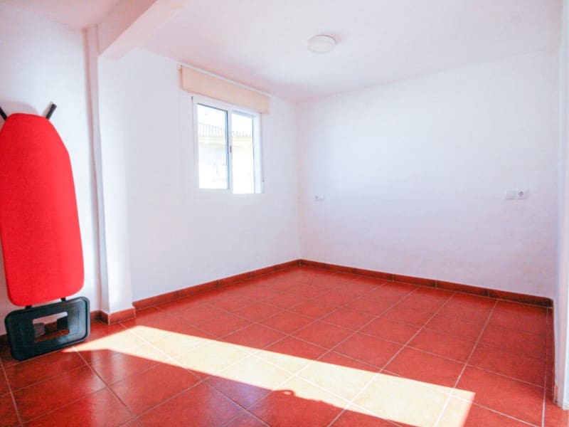 2 soverom Hus til salgs i Coin - € 119 900 (Ref: 8781831)