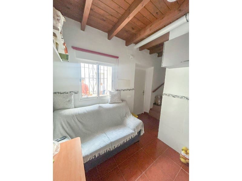 2 soverom Hus til salgs i Coin - € 119 900 (Ref: 8781831)