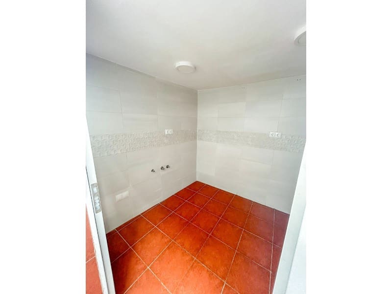 2 soverom Hus til salgs i Coin - € 119 900 (Ref: 8781831)