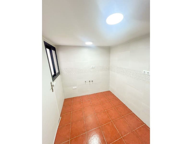 2 soverom Hus til salgs i Coin - € 119 900 (Ref: 8781831)