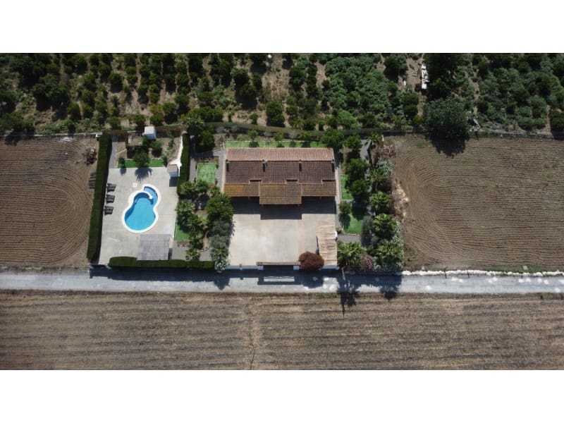 6 Zimmer Finca/Landgut zu verkaufen in Coin - 590.000 € (Ref: 8810227)