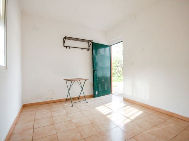 3 soveværelse Finca/Landehus til salg i Coín - € 170.000 (Ref: 8836860)