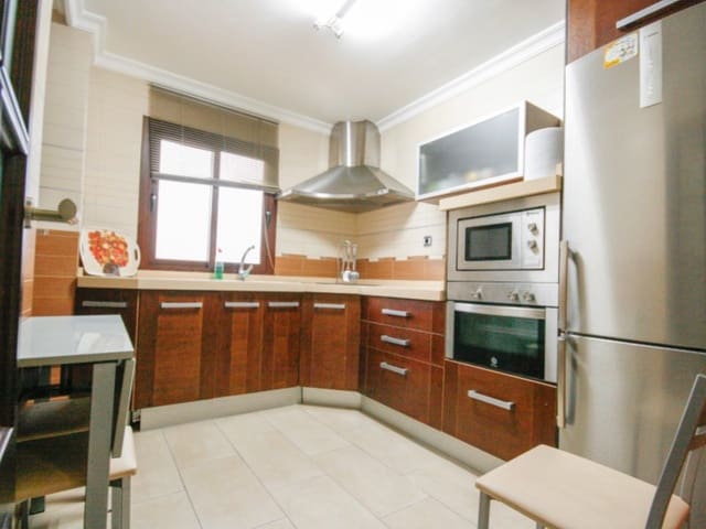 3 bedroom Flat for sale in Coín - € 215,000 (Ref: 8896831)