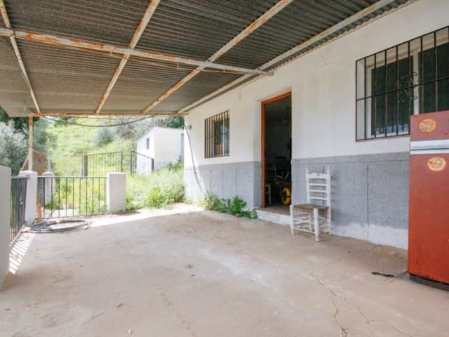 2 soveværelse Finca/Landehus til salg i Coín - € 85.000 (Ref: 8911469)