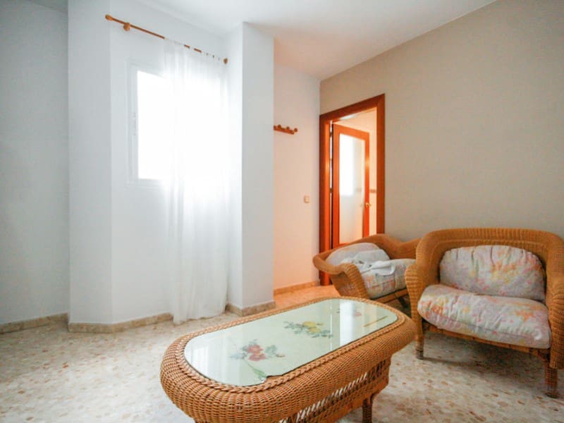 3 bedroom Flat for rent in Coin with garage - € 900 (Ref: 8982600)