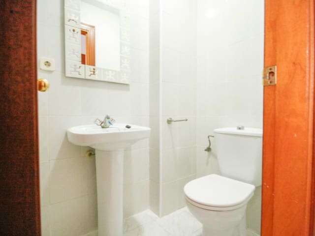 3 Zimmer Wohnung zu vermieten in Coín mit Garage - 900 € (Ref: 8982600)