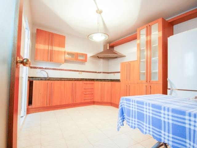 3 Zimmer Wohnung zu vermieten in Coín mit Garage - 900 € (Ref: 8982600)