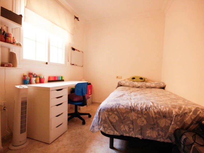 3 soveværelse Lejlighed til salg i Coin - € 265.000 (Ref: 9118950)