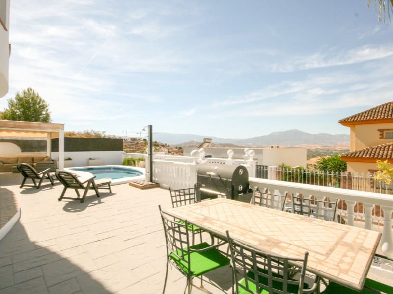 4 chambre Villa/Maison à vendre à Coin - 650 000 € (Ref: 9149164)