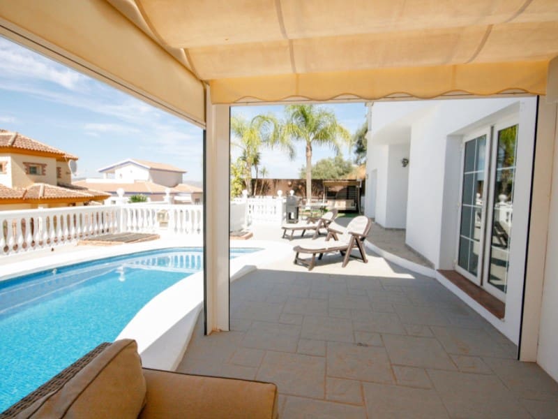 4 chambre Villa/Maison à vendre à Coin - 650 000 € (Ref: 9149164)