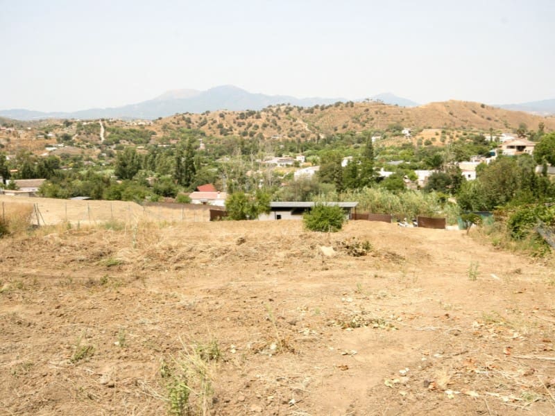 Finca/Casa Rural de 2 habitaciones en Coín en venta - 135.000 € (Ref: 9161229)