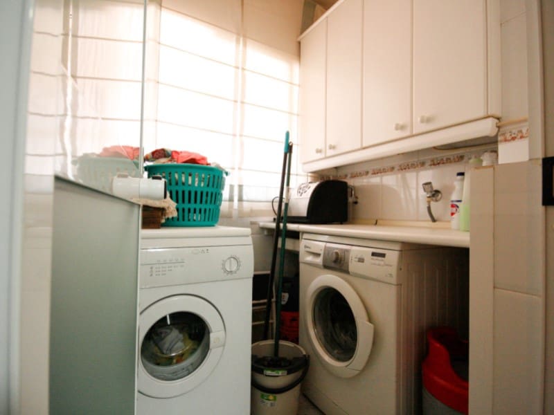 3 makuuhuone Asunto myytävänä paikassa Coin - 239 000 € (Ref: 9191303)