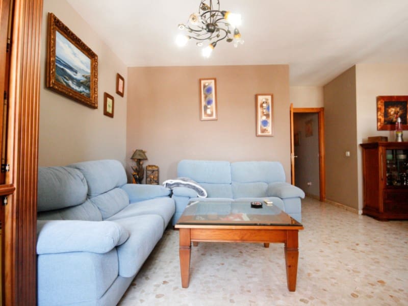 3 makuuhuone Asunto myytävänä paikassa Coin - 239 000 € (Ref: 9191303)