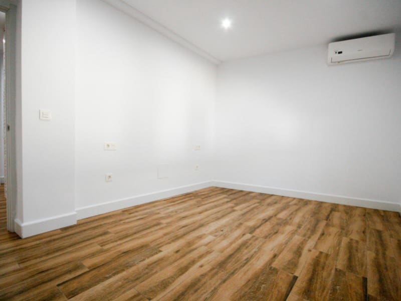 2 soveværelse Lejlighed til salg i Coin - € 265.000 (Ref: 9191304)