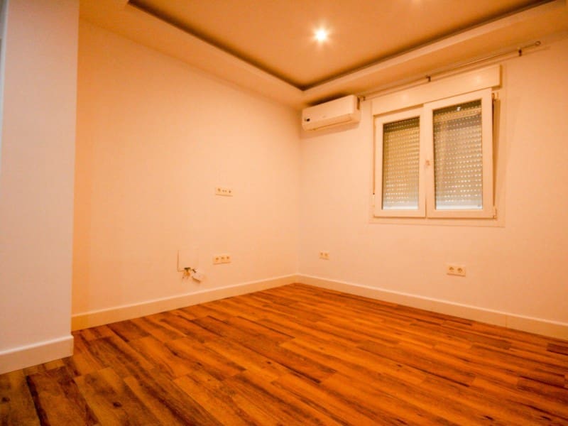 2 soveværelse Lejlighed til salg i Coin - € 265.000 (Ref: 9191304)