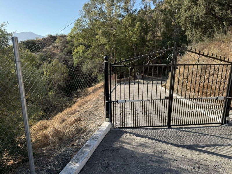 3 soveværelse Finca/Landehus til salg i Coin - € 385.000 (Ref: 9262830)