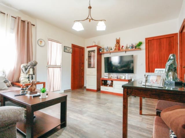 3 soveværelse Lejlighed til salg i Coín - € 186.000 (Ref: 9312595)