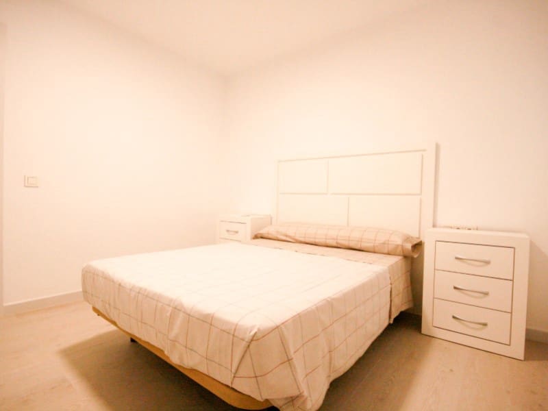 3 sypialnia Mieszkanie do wynajęcia w Coin - 1 200 € (Ref: 9347694)