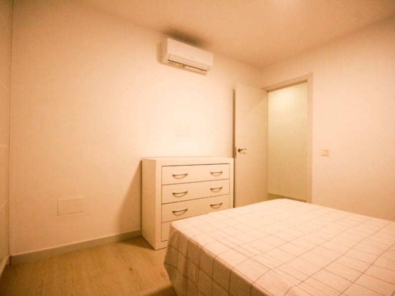 3 sypialnia Mieszkanie do wynajęcia w Coin - 1 200 € (Ref: 9347694)