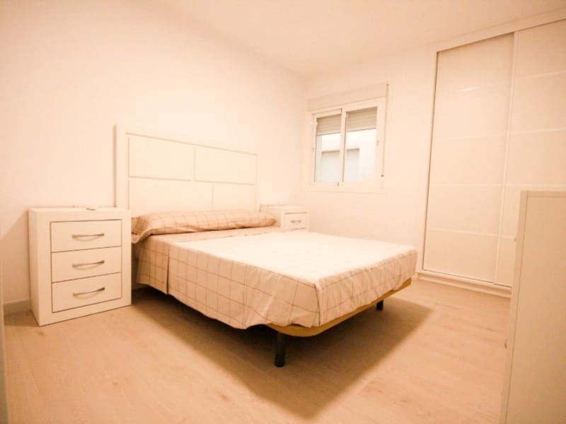 3 sypialnia Mieszkanie do wynajęcia w Coin - 1 200 € (Ref: 9347694)