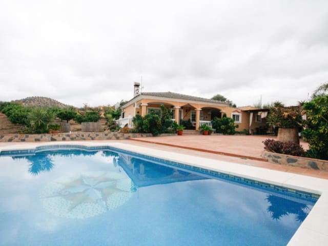 3 bedroom Finca/Country House for rent in Coín - € 1,500 (Ref: 9356128)