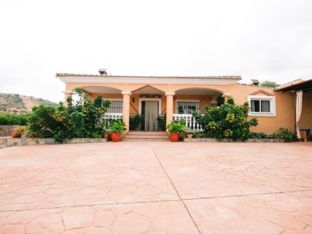 3 bedroom Finca/Country House for rent in Coín - € 1,500 (Ref: 9356128)