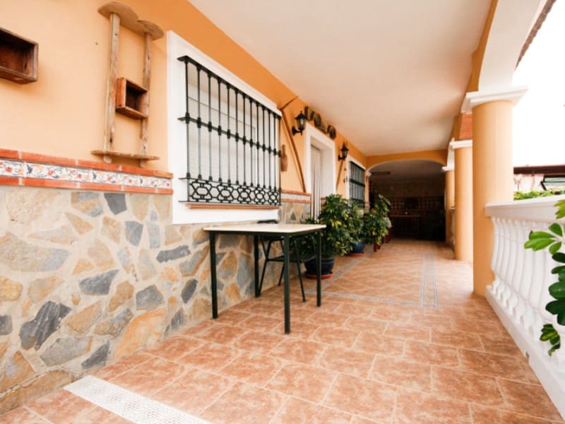 3 bedroom Finca/Country House for rent in Coin - € 1,500 (Ref: 9356128)