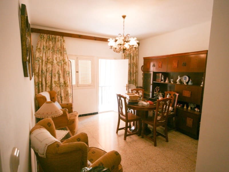 3 soveværelse Lejlighed til salg i Coin - € 155.000 (Ref: 9398308)