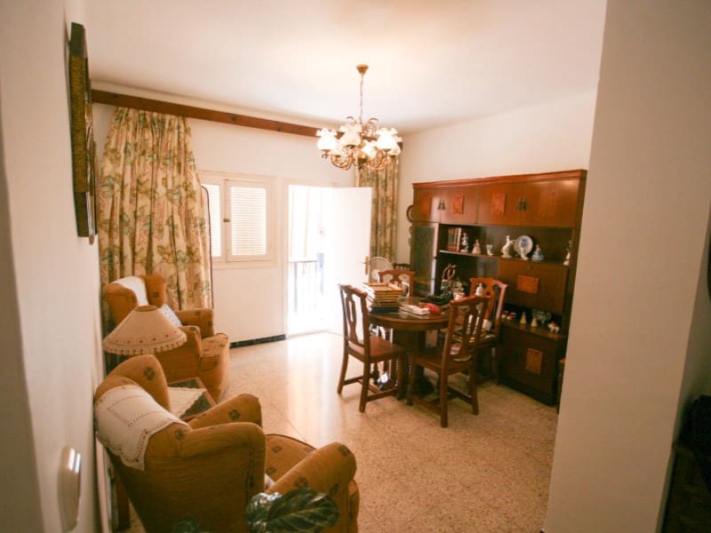 3 soveværelse Lejlighed til salg i Coin - € 155.000 (Ref: 9398308)