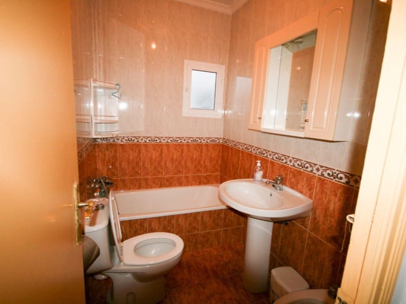 4 bedroom Townhouse for sale in Coin - € 195,000 (Ref: 9414311)