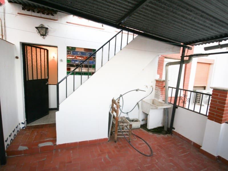 4 bedroom Townhouse for sale in Coin - € 195,000 (Ref: 9414311)