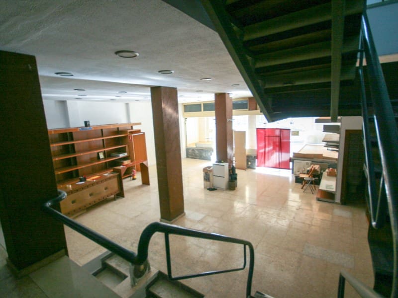 Commercieel te koop in Coin - € 472.500 (Ref: 9449274)