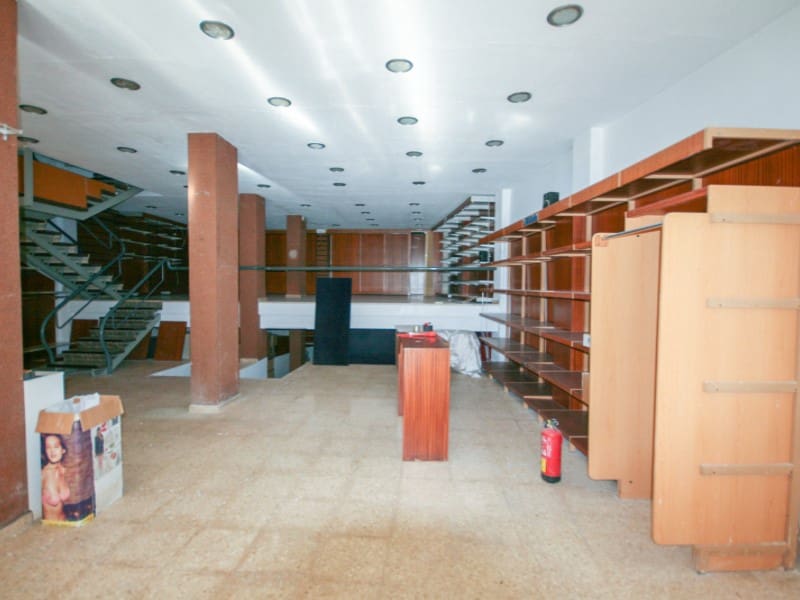 Commercieel te koop in Coin - € 472.500 (Ref: 9449274)