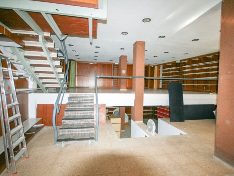 Commercieel te koop in Coin - € 472.500 (Ref: 9449274)