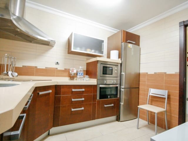 3 soverom Leilighet til salgs i Coín - € 215 000 (Ref: 9456180)