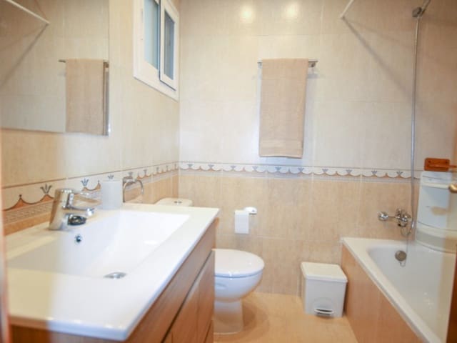 2 soveværelse Lejlighed til leje i Coín - € 750 (Ref: 9502214)