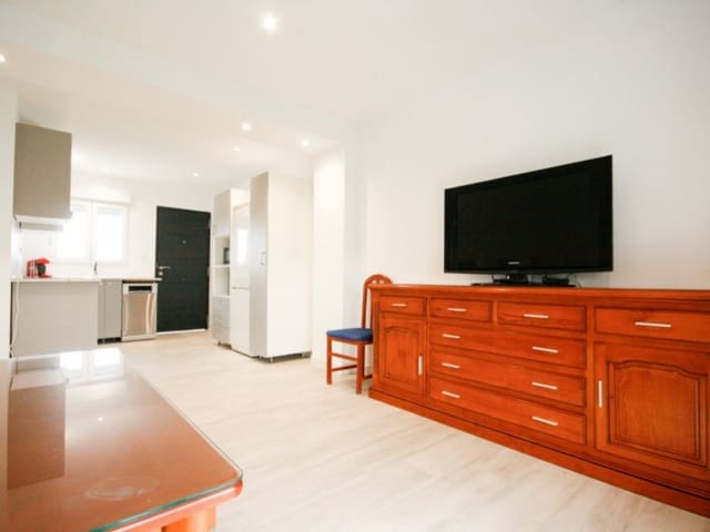 Finca/Casa Rural de 2 habitaciones en Cártama en alquiler - 900 € (Ref: 9518983)