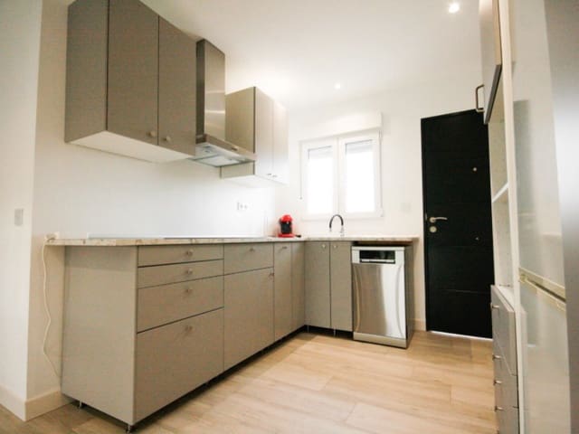 Finca/Casa Rural de 2 habitaciones en Cártama en alquiler - 900 € (Ref: 9518983)