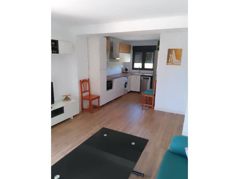 2 makuuhuone Maalaistalo vuokrattavana paikassa Cartama mukana uima-altaan 
autotalli - 900 € (Ref: 9518983)