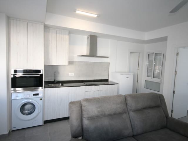 1 sypialnia Mieszkanie do wynajęcia w Coín - 700 € (Ref: 9531976)