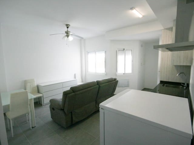 1 sypialnia Mieszkanie do wynajęcia w Coín - 700 € (Ref: 9531976)