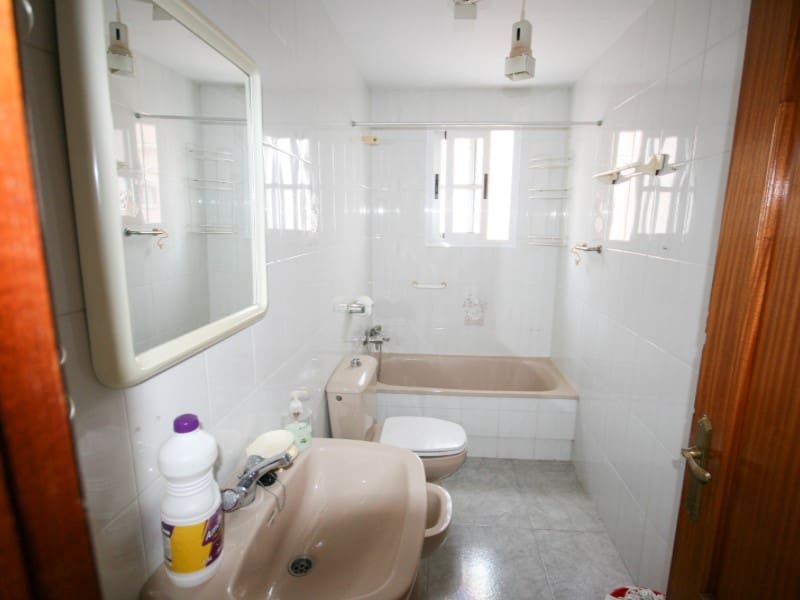 4 sypialnia Mieszkanie na sprzedaż w Coin - 225 000 € (Ref: 9568506)