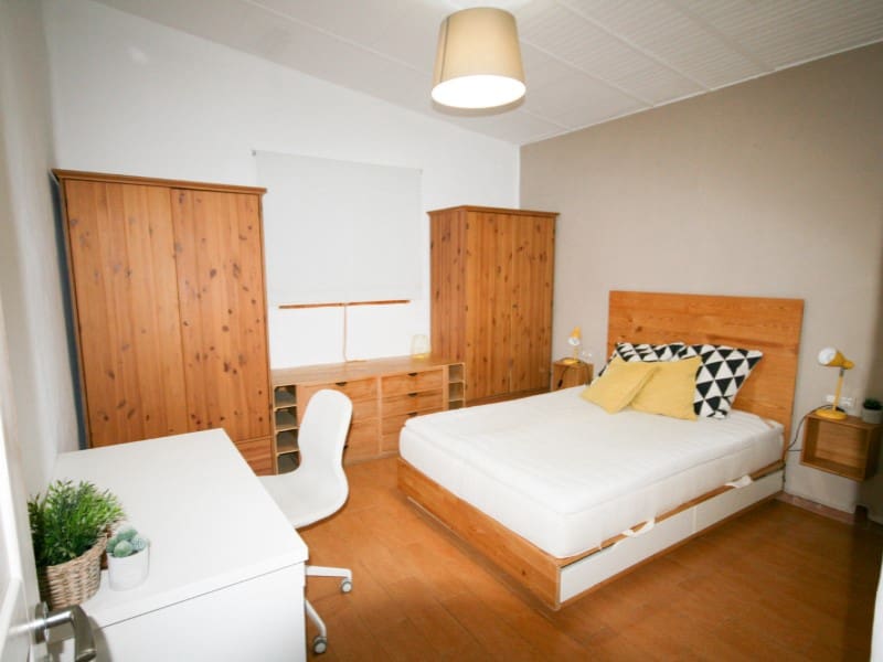 2 bedroom Finca/Country House for rent in Coin - € 1,400 (Ref: 9599359)