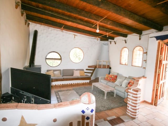 2 soverom Finca/Herregård til leie i Coín - € 1 400 (Ref: 9599359)