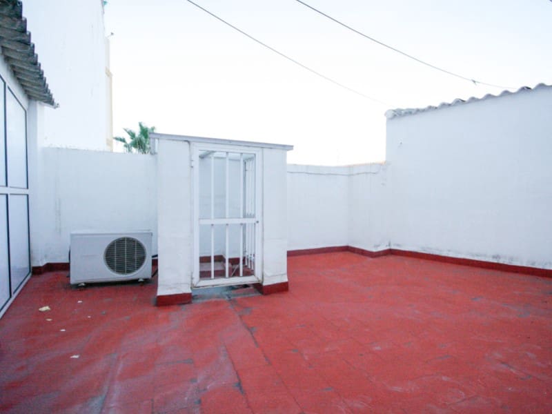 6 camera da letto Appartamento in vendita in Coin - 330.000 € (Rif: 9604841)